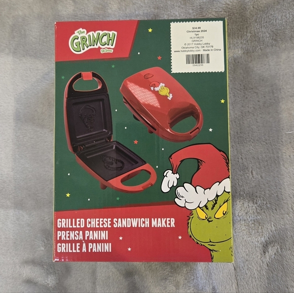 Brand New Dr. Seuss The Grinch Grilled Cheese Sandwich Maker - Picture 1 of 8